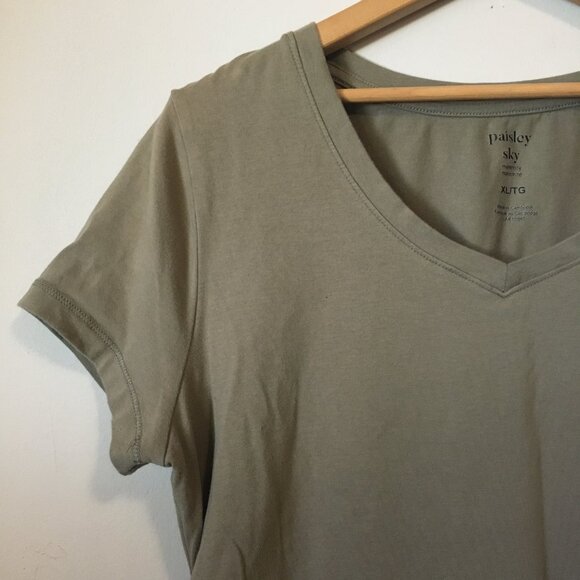 Paisley Sky Olive Green Cotton Maternity Tee - Picture 4 of 15